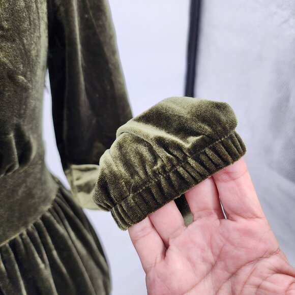 HALARA Deep V Neck Ruffled Hem Velvet Rifle Green Mini Party Dress XS NWT - Picture 5 of 11